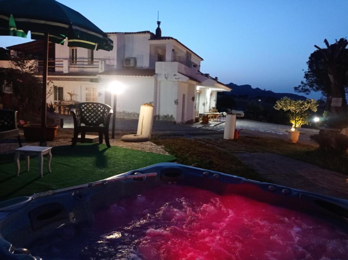 Villa Rosa In Surrau Arzachena Exteriör bild