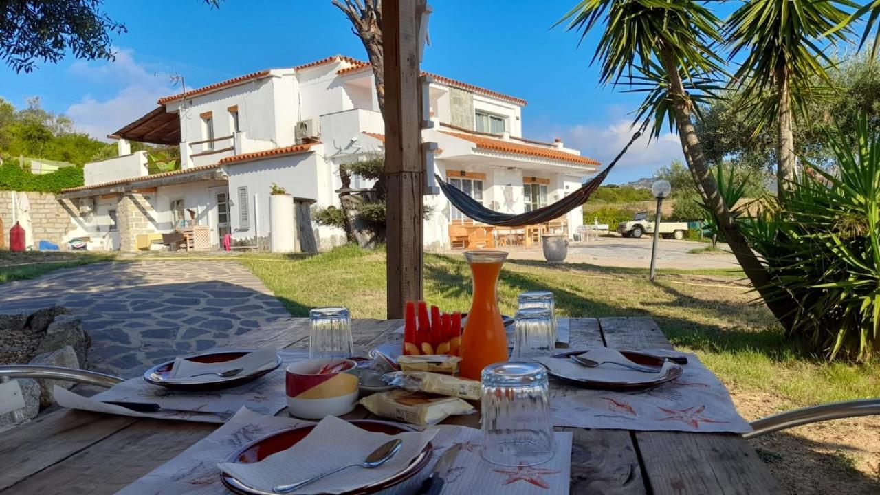 Villa Rosa In Surrau Arzachena Exteriör bild